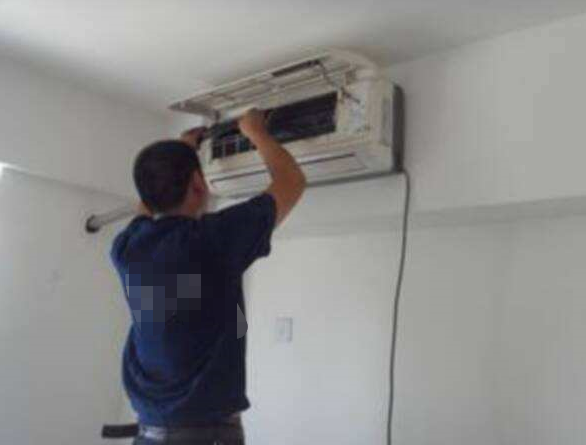 家用空调内机噪音维修案例